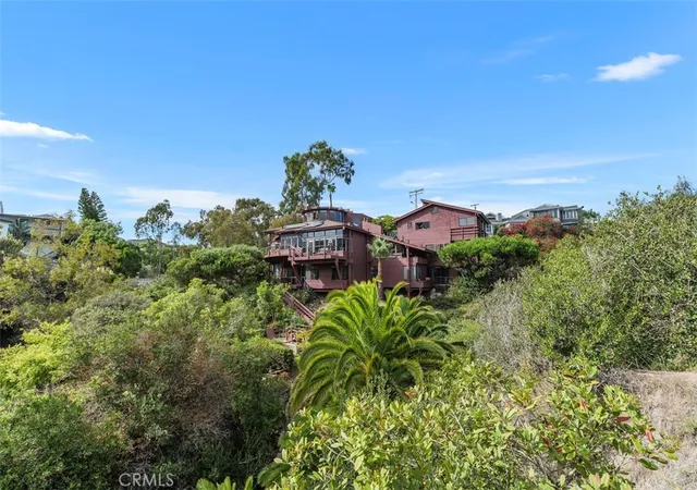 Homes for sale in San Clemente, CA | 237 W Avenida Alessandro, San Clemente, CA 92672 | MLS# SW26052636