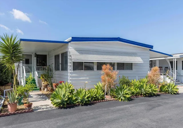 Homes for sale in Vista, CA | 1501 Anza Ave #62, Vista, CA 92084 | MLS# NDP2602273