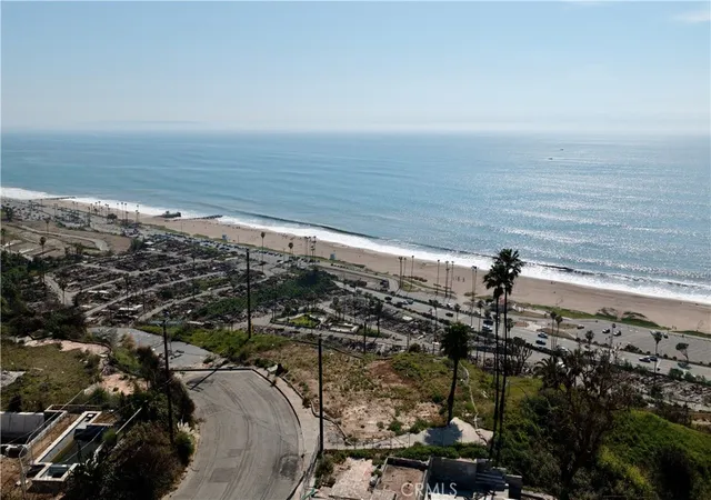 Photo 3 of Land for sale at 405 N Puerto Del Mar, Pacific Palisades, CA 90272 | MLS# TR26051458 | Listing updated on 2026-04-29