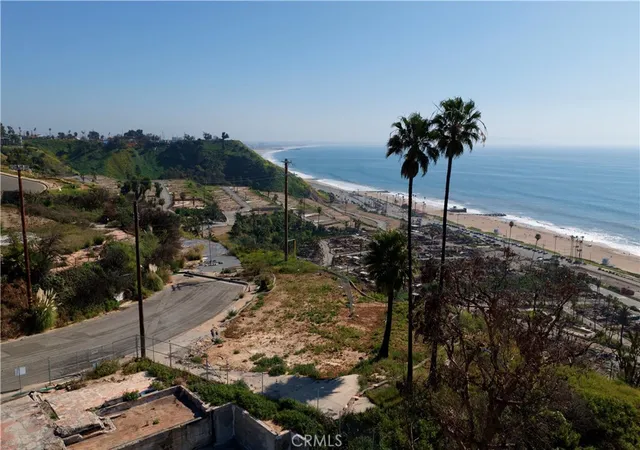 Photo 4 of Land for sale at 405 N Puerto Del Mar, Pacific Palisades, CA 90272 | MLS# TR26051458 | Listing updated on 2026-04-29