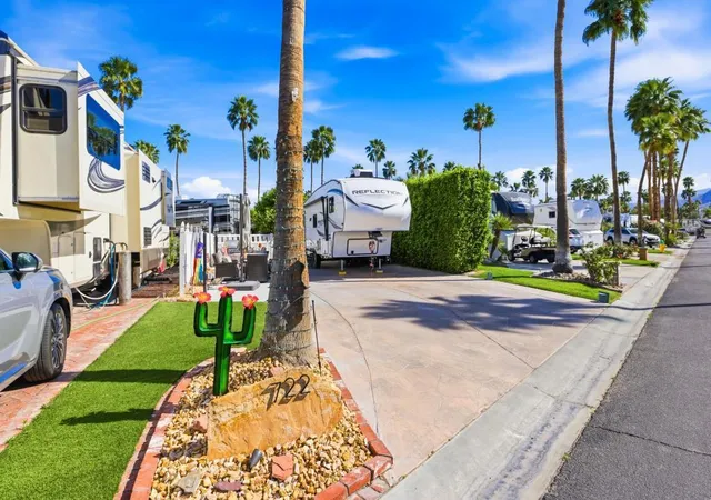 2nd image of 69411 Ramon Rd #722, Cathedral City, CA 92234 | MLS# 219144567DA