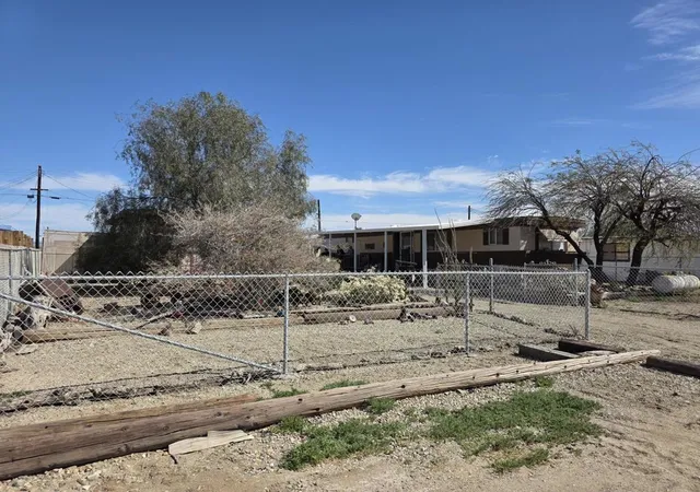 5th image of 9554 Avenue E, Bombay Beach, CA 92257 | MLS# 219144570DA