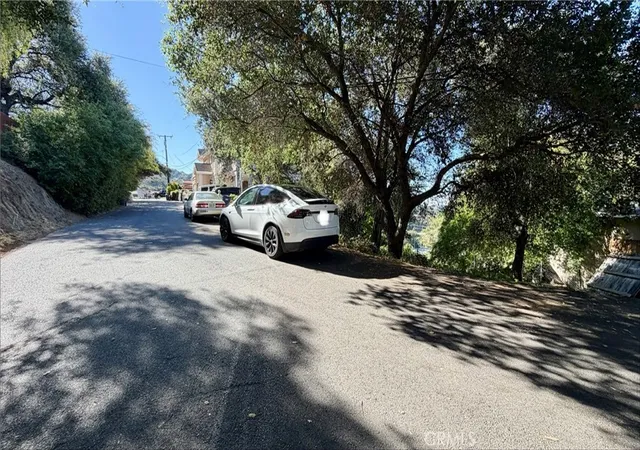 5th image of 0 Hilldale Dr, La Canada Flintridge, CA 91011 | MLS# AR26053038