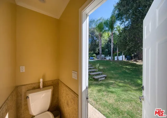 Homes for sale in Calabasas, CA | 22650 Jameson Dr, Calabasas, CA 91302 | MLS# 26658179