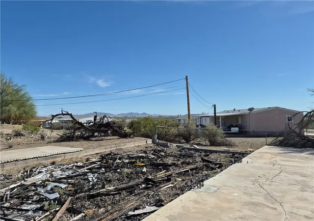 4th image of 149665 Lakota Ct, Big River, CA 92242 | MLS# HD26052099