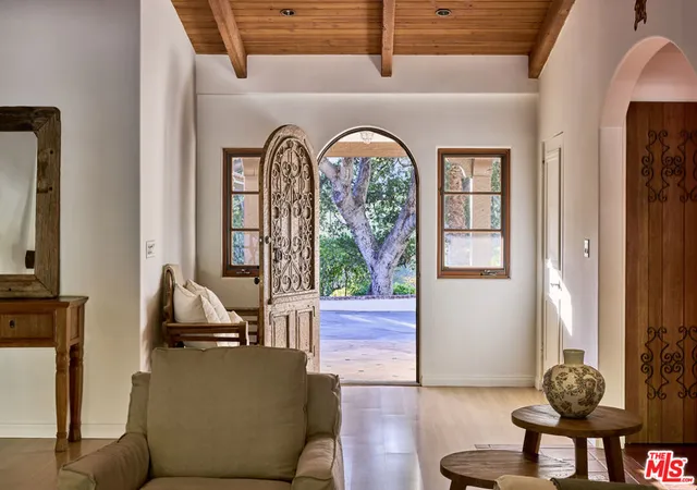 Homes for sale in Malibu, CA | 3268 Serra Rd, Malibu, CA 90265 | MLS# 26662947