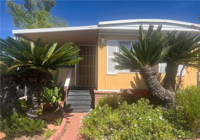 Homes for sale in Fallbrook, CA | 1120 E Mission Rd #20, Fallbrook, CA 92028 | MLS# SW26051208