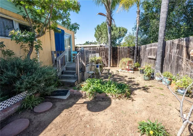 Homes for sale in Fallbrook, CA | 1120 E Mission Rd #20, Fallbrook, CA 92028 | MLS# SW26051208