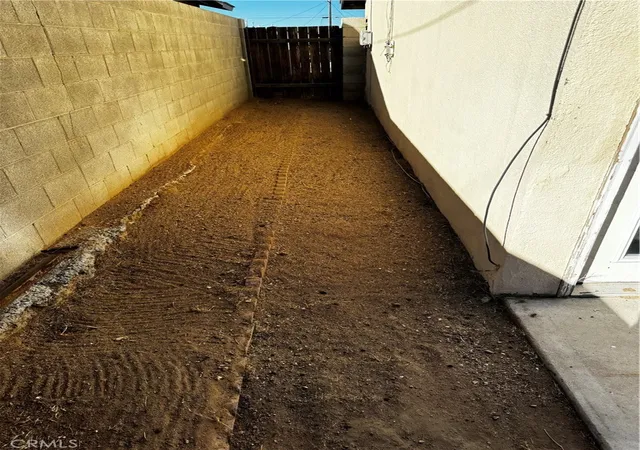 2nd image of 1812 Calico, Barstow, CA 92311 | MLS# IG26053368