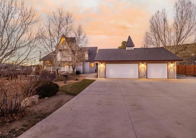 Photo 1 of Single family home for sale at 46712 Pioneer Town Rd, Big Bear City, CA 92314 | MLS# 219144605PS | Listing updated on 2026-09-18