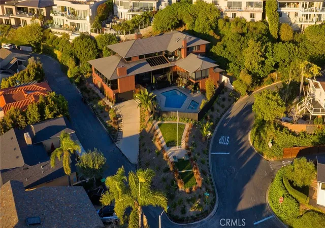 Homes for sale in Laguna Beach, CA | 622 Mystic, Laguna Beach, CA 92651 | MLS# LG26052874