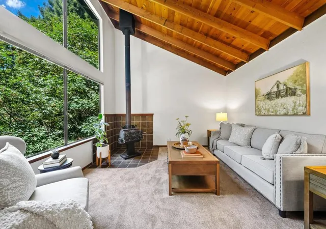 Photo 4 of Single family home for sale at 146 Aptos School Rd, Aptos, CA 95003 | MLS# ML82038100 | Listing updated on 2026-09-30