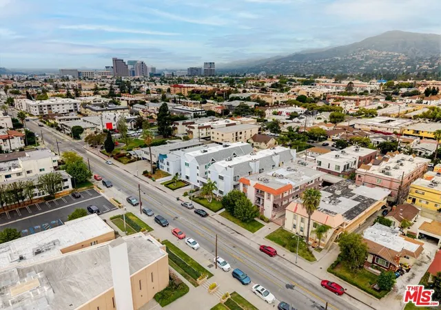 image of 1121 E Wilson Ave, Glendale, CA 91206