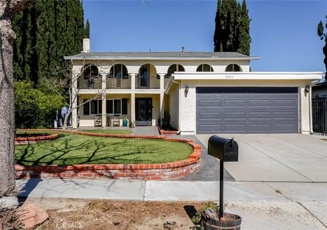 Homes for sale in Newhall, CA | 19707 Green Mountain Dr, Newhall, CA 91321 | MLS# SR26052796