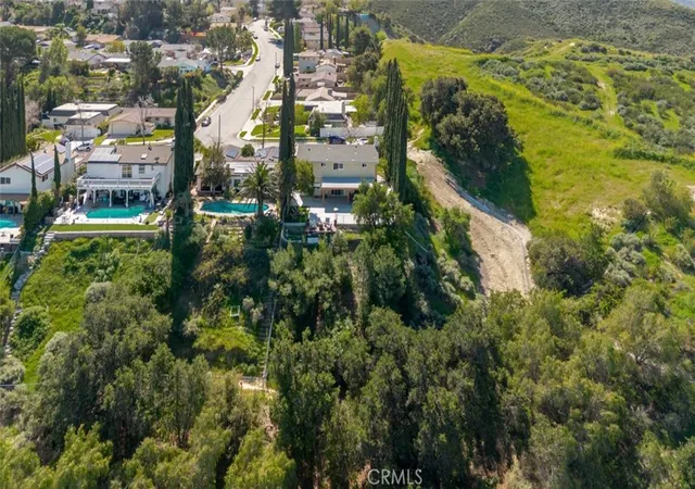 Homes for sale in Newhall, CA | 19707 Green Mountain Dr, Newhall, CA 91321 | MLS# SR26052796