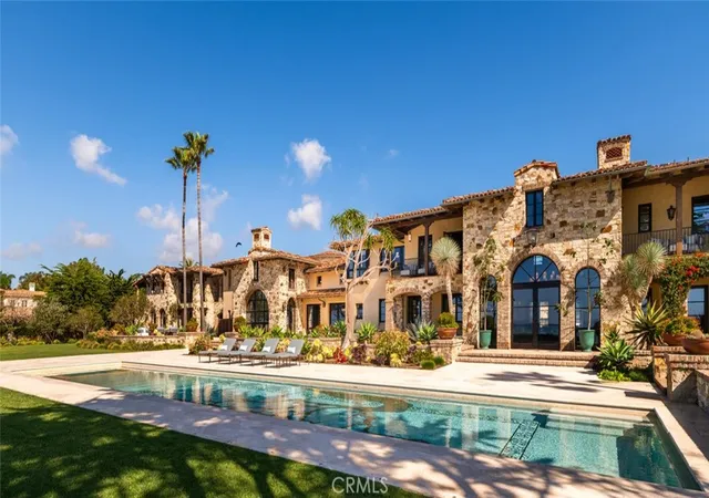 Photo 3 of Mansion for sale at 4130 Calle Isabella, San Clemente, CA 92672 | MLS# NP26029243 | Listing updated on 2026-09-22