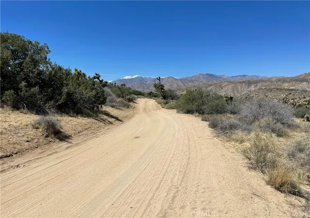 13th image of 54589 Hoopa Trail, Yucca Valley, CA 92284 | MLS# TR26051306