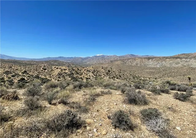 2nd image of 54589 Hoopa Trail, Yucca Valley, CA 92284 | MLS# TR26051306
