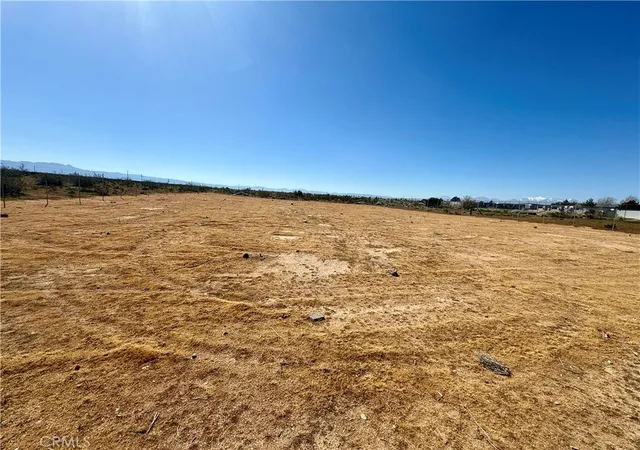 2nd image of 1 Lemon, Hesperia, CA 92345 | MLS# DW26053628
