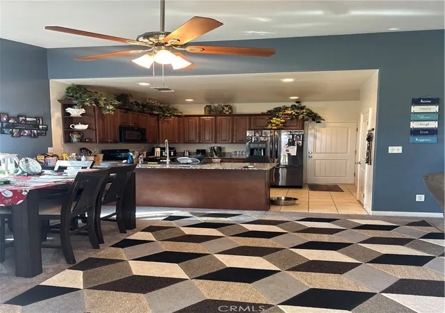 4th image of 1611 Brea St, Bakersfield, CA 93307 | MLS# DW26052008