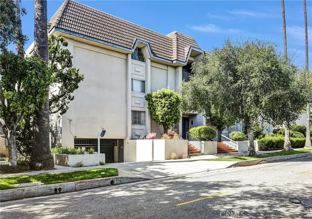 Homes for sale in Pasadena, CA | 497 S El Molino #106, Pasadena, CA 91101 | MLS# MB26053774