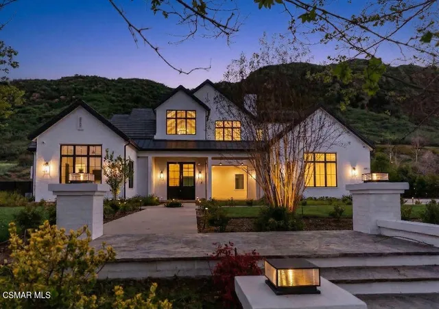 Photo 1 of Sale Pending at 2036 Shadow Crk Dr, Agoura Hills, CA 91301 | MLS# 226001127 | Listing updated on 2026-04-20