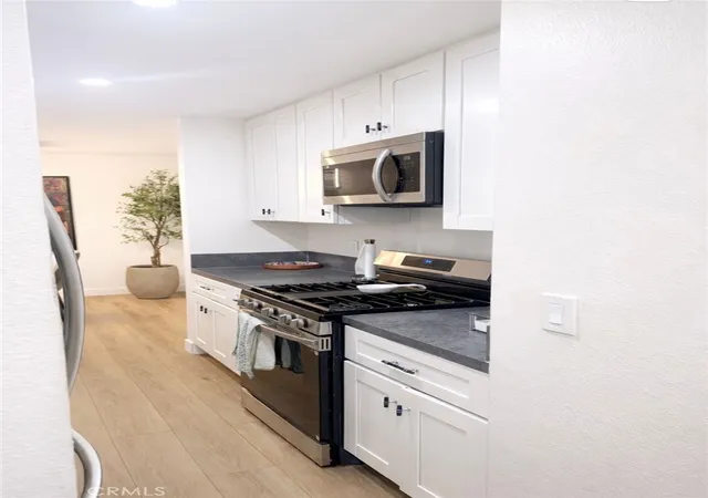 3rd image of 1605 Hotel Cir S #B 107, San Diego, CA 92108 | MLS# DW26053392