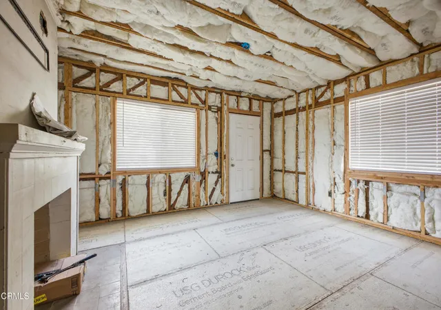 4th image of 1042 W 62Nd St, Los Angeles, CA 90044 | MLS# P1-26222