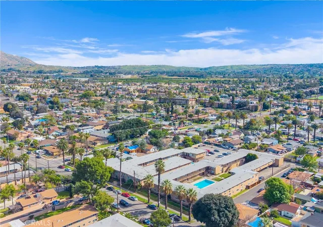 Photo 1 of Sale Pending at 2032 W Linden, Riverside, CA 92507 | MLS# CV26053930 | Listing updated on 2026-08-31