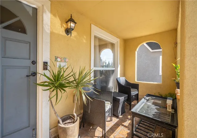 2nd image of 8766 Dalton Ave, Los Angeles, CA 90047 | MLS# SR26054560