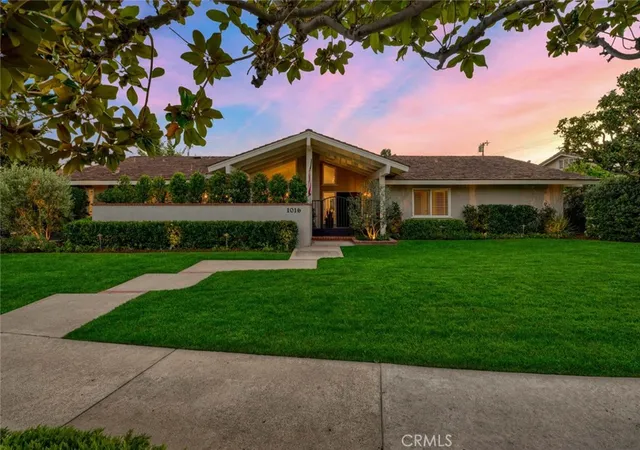 Photo 1 of Sale Pending at 1016 Castlegate Ln, Santa Ana, CA 92705 | MLS# PW26052686 | Listing updated on 2026-03-19