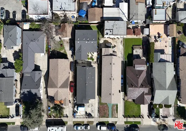 8th image of 1049 W 61st St, Los Angeles, CA 90044 | MLS# 26662815