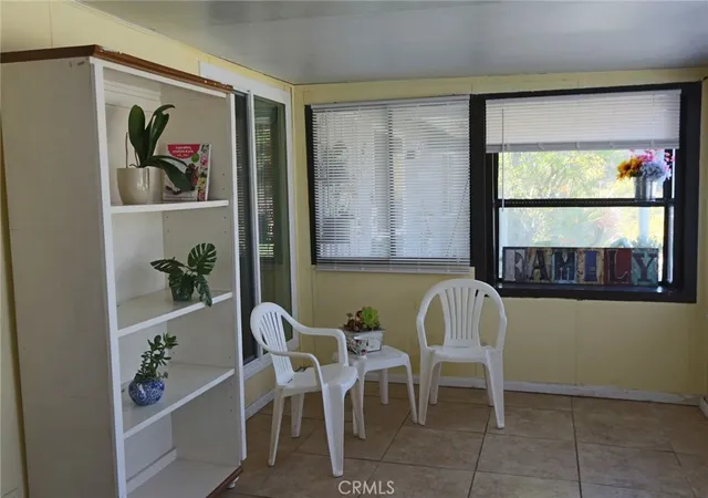 Homes for sale in Newhall, CA | 19208 Avenue Of The Oaks #J, Newhall, CA 91321 | MLS# SR26048340