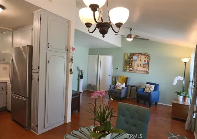 Homes for sale in Newhall, CA | 19208 Avenue Of The Oaks #J, Newhall, CA 91321 | MLS# SR26048340