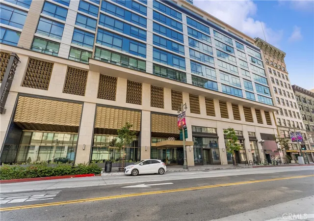 2nd image of 400 S Broadway #1314, Los Angeles, CA 90013 | MLS# AR26045924