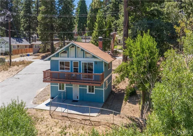 Homes for sale in Running Springs, CA | 2395 Hunsaker, Running Springs, CA 92382 | MLS# IG26055044