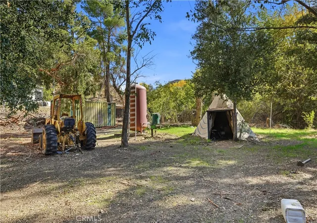 16th image of 8235 Soledad Canyon Rd, Acton, CA 93510 | MLS# SR26055127