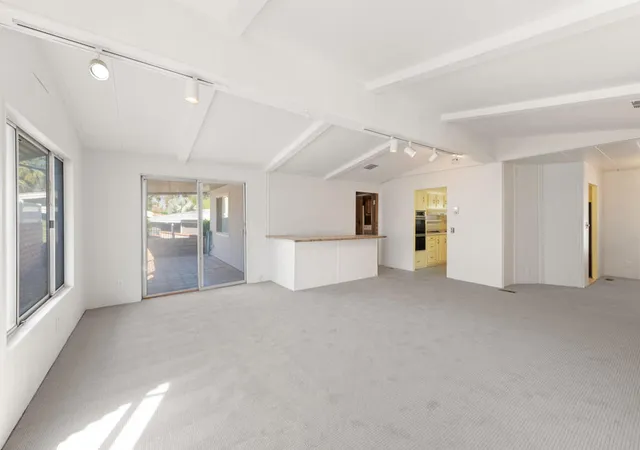 5th image of 73966 Zircon Cir W, Palm Desert, CA 92260 | MLS# 219144715DA