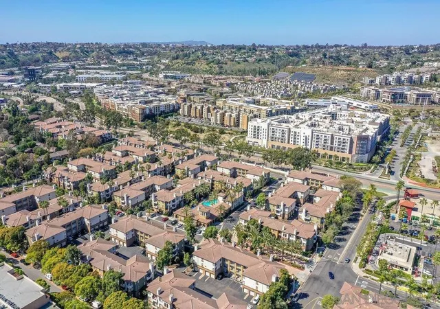 2nd image of 2184 Gill Vlg Wy, San Diego, CA 92108