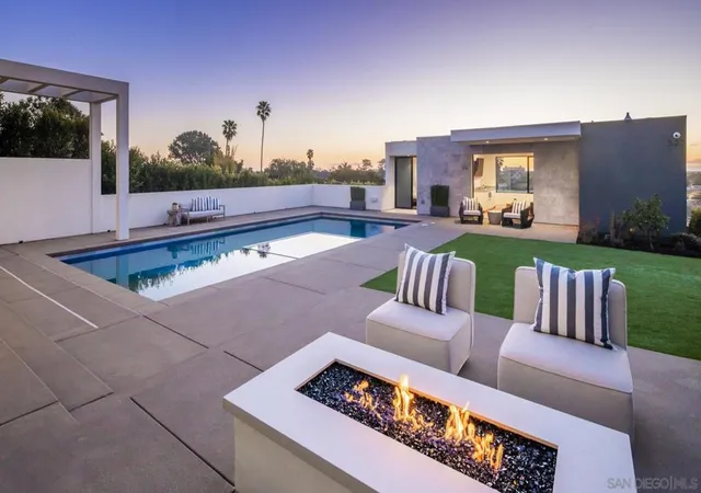 5th image of 521 S Rios Ave, Solana Beach, CA 92075 | MLS# 260005915SD