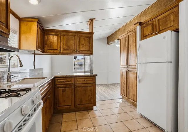 Photo 3 of Manufactured home for sale at 31750 Machado #86, Lake Elsinore, CA 92530 | MLS# SW26052179 | Listing updated on 2026-09-24