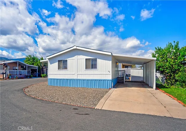 Photo 2 of Manufactured home for sale at 31750 Machado #86, Lake Elsinore, CA 92530 | MLS# SW26052179 | Listing updated on 2026-09-24