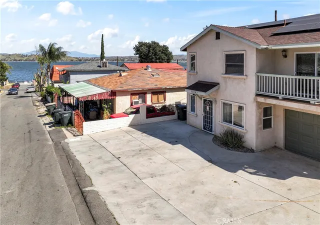 3rd image of 32882 Pepper, Lake Elsinore, CA 92530 | MLS# SW26055314