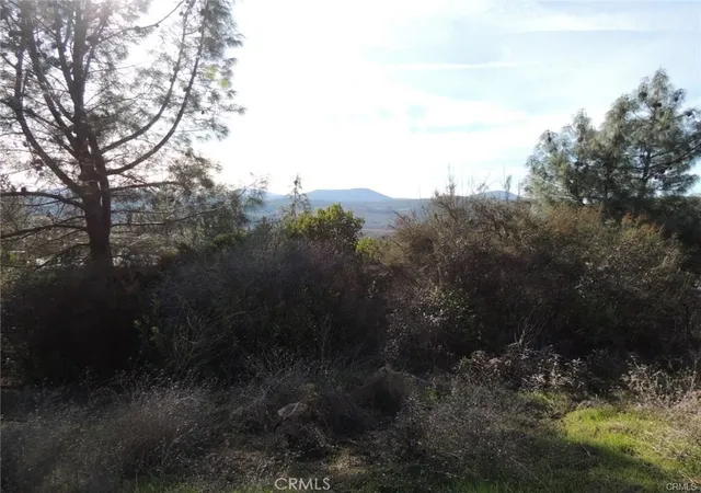 3rd image of 15657 19Th Ave, Clearlake, CA 95422 | MLS# LC26055349