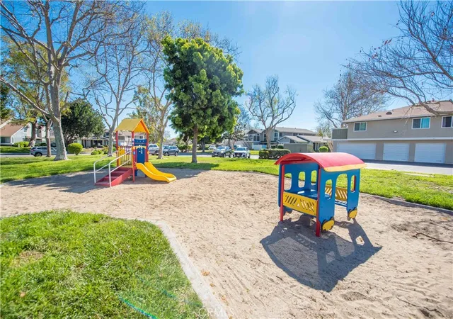 28th image of 811 Pillar Point Wy, Oceanside, CA 92058 | MLS# IG26032277