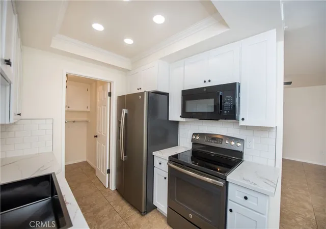 4th image of 811 Pillar Point Wy, Oceanside, CA 92058 | MLS# IG26032277