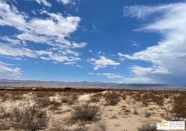 2nd image of 30 Moonlight Mesa Rd, Joshua Tree, CA 92252 | MLS# 26664185PS