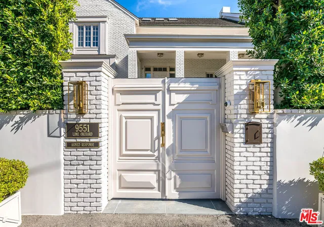 2nd image of 9551 Lime Orchard Rd, Beverly Hills, CA 90210 | MLS# 26660405