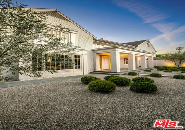 3rd image of 9551 Lime Orchard Rd, Beverly Hills, CA 90210 | MLS# 26660405