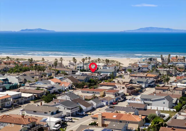 Photo 3 of Sale Pending at 5040 Is View St, Oxnard, CA 93035 | MLS# V1-35169 | Listing updated on 2026-09-01